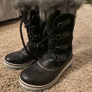 Sorel Tofino water proof snow boots